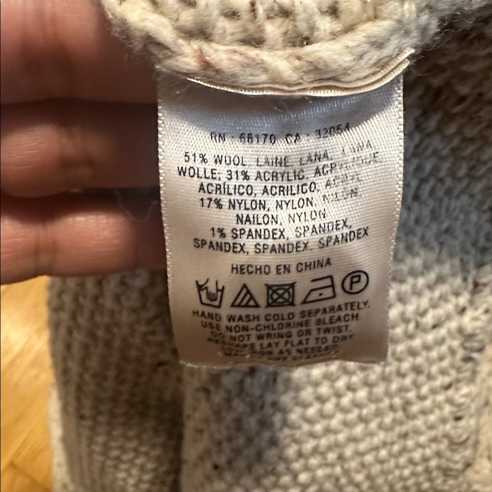 Anthropologie Far Away From Close - Cozy Hooded Short Sleeved Knit Sweater - Picture 8 of 9